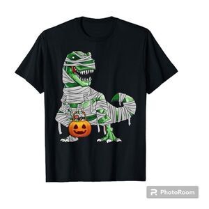 🌼🌼Halloween boys dinosaur shirt Preloved Medium🌼🌼